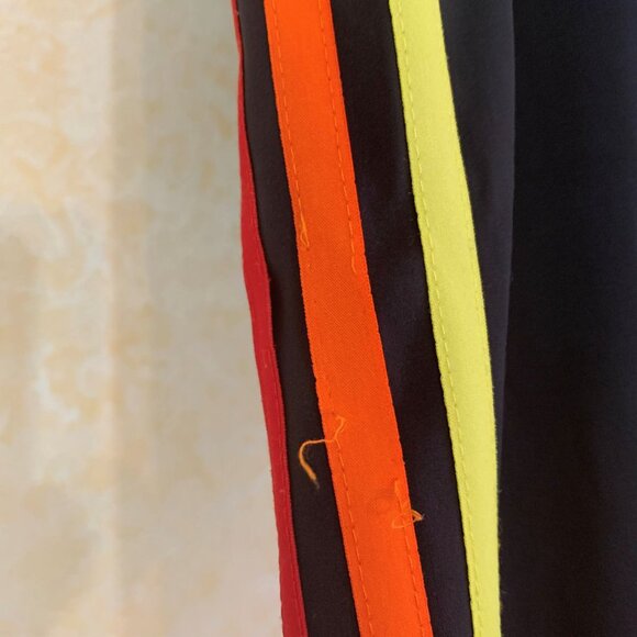 2️⃣ for $40 Like new sdidas 🌈 PRIDE leggings - with small flaw - Picture 4 of 13